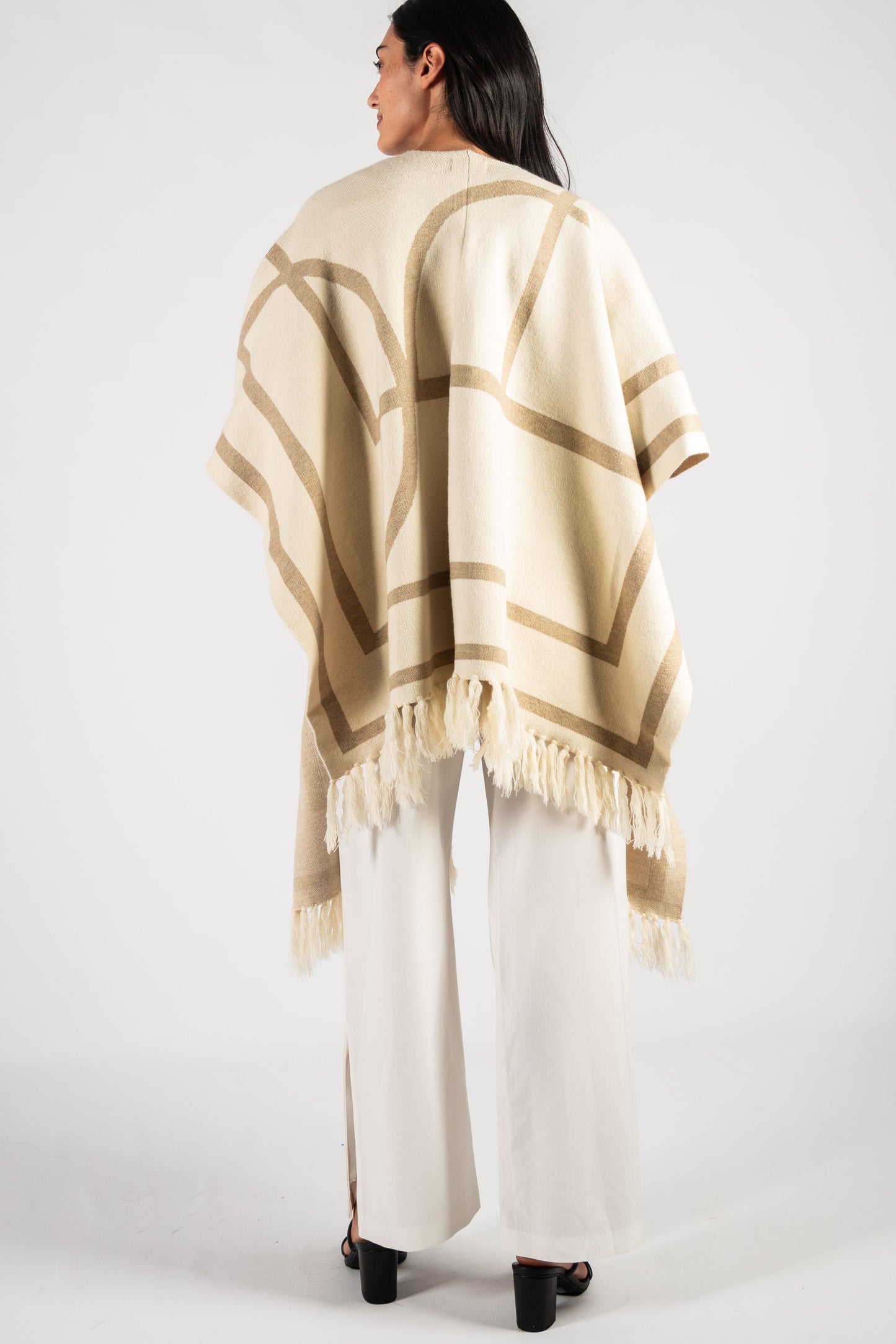 Beige/Cream Fringed Wrap Onesize