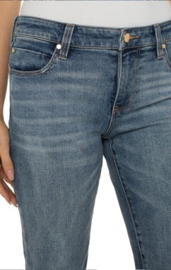 Kennedy Crop Straight Jean